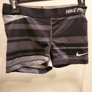 Nike pro booty shorts